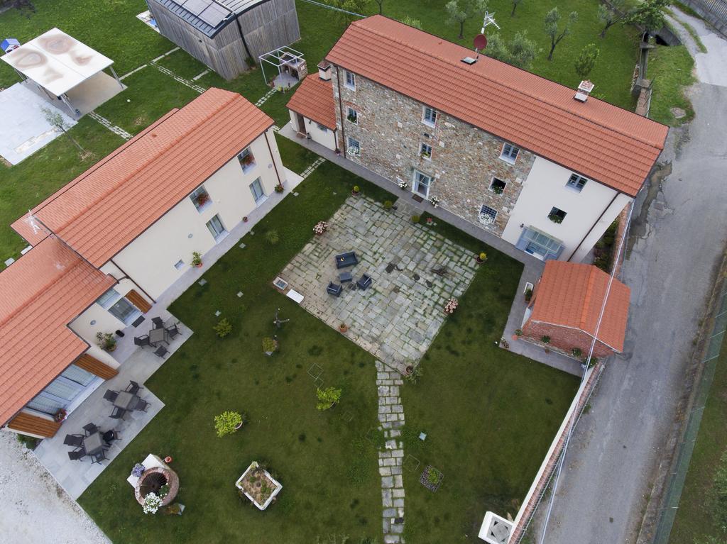Ca Thomas Hotell Castelnuovo Magra Exteriör bild