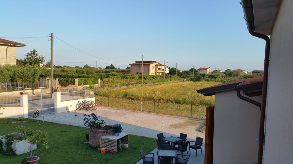 Ca Thomas Hotell Castelnuovo Magra Exteriör bild